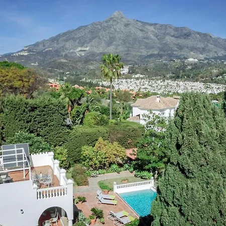 Villa Fj- Finca With Private Pool, Families Only Marbella